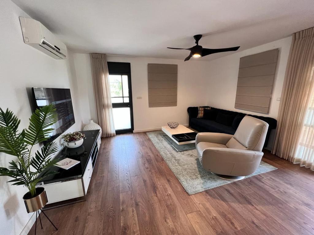 Apartamento Hadar Rest & Relax Kefar Hittim Exterior foto